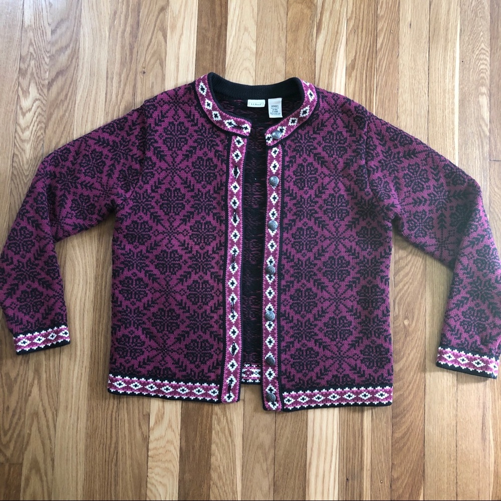 Vintage LL Bean women’s button up sweater